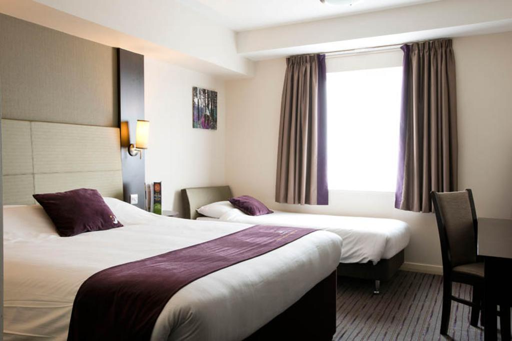 Premier Inn Харлоу Стая снимка